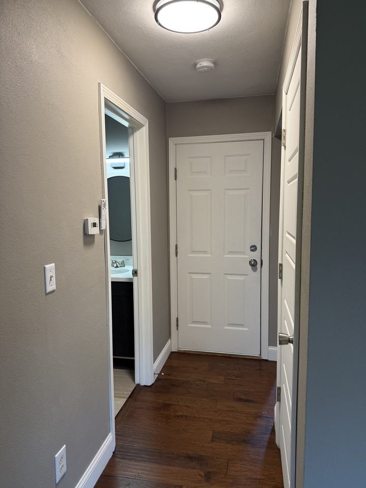 925 Natasha Cir #A - Photo 6 of 13