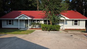 featured image of 104 Clarks Bluff Rd #104