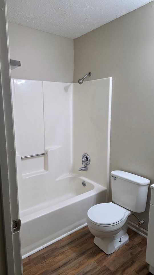 104 Clarks Bluff Rd #104 - Photo 6 of 11