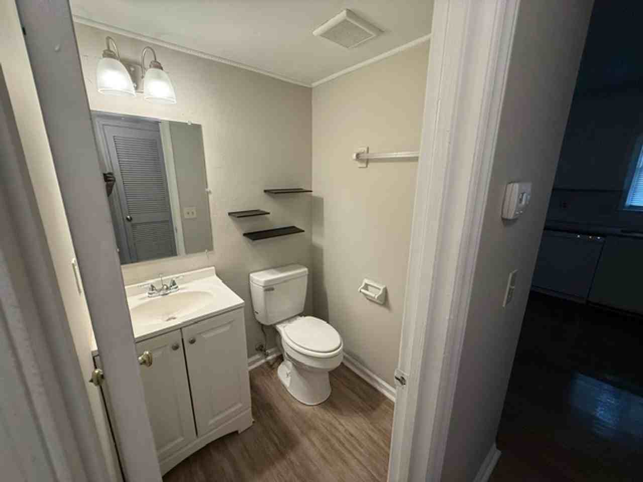 113 Manorwood Ct #C - Photo 7 of 25