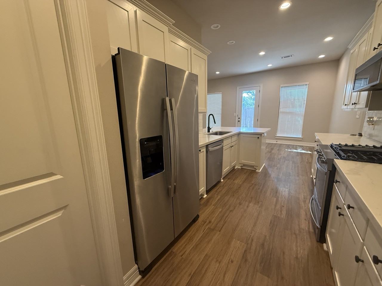 5100 Westgate Ln #1 - Photo 6 of 39