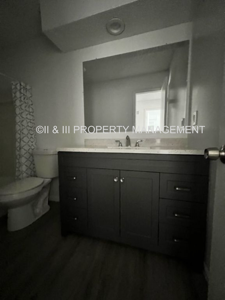 9217 Central St #1 - Photo 7 of 20