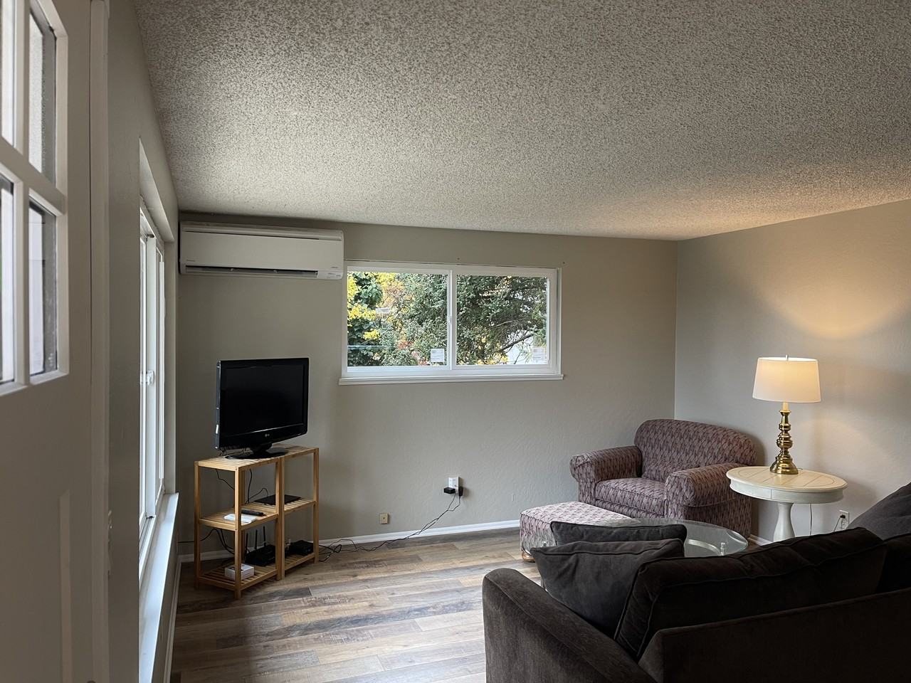 268 Gresham St #268 - Photo 2 of 34
