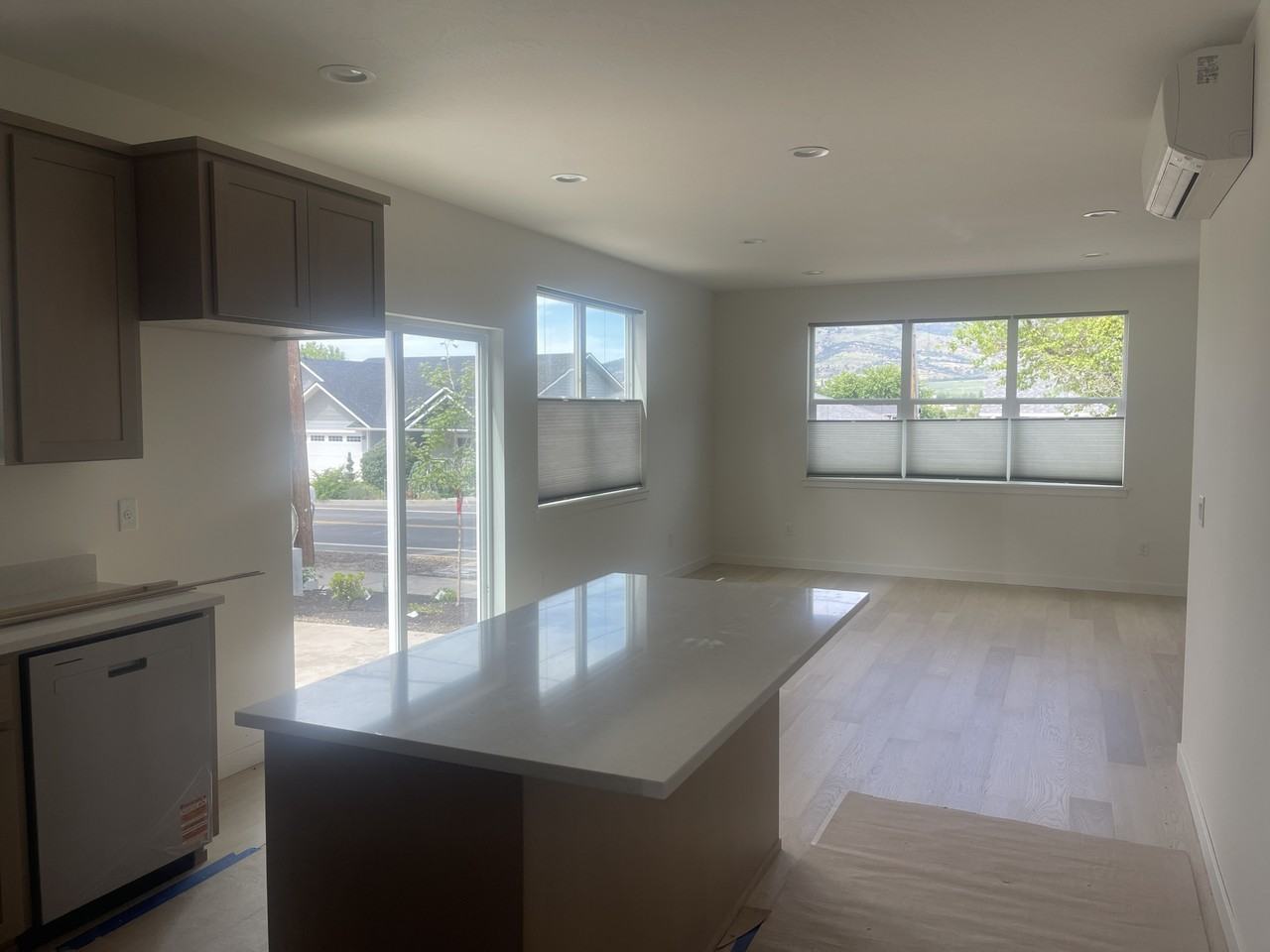322 Talent Ave #A - Photo 2 of 6