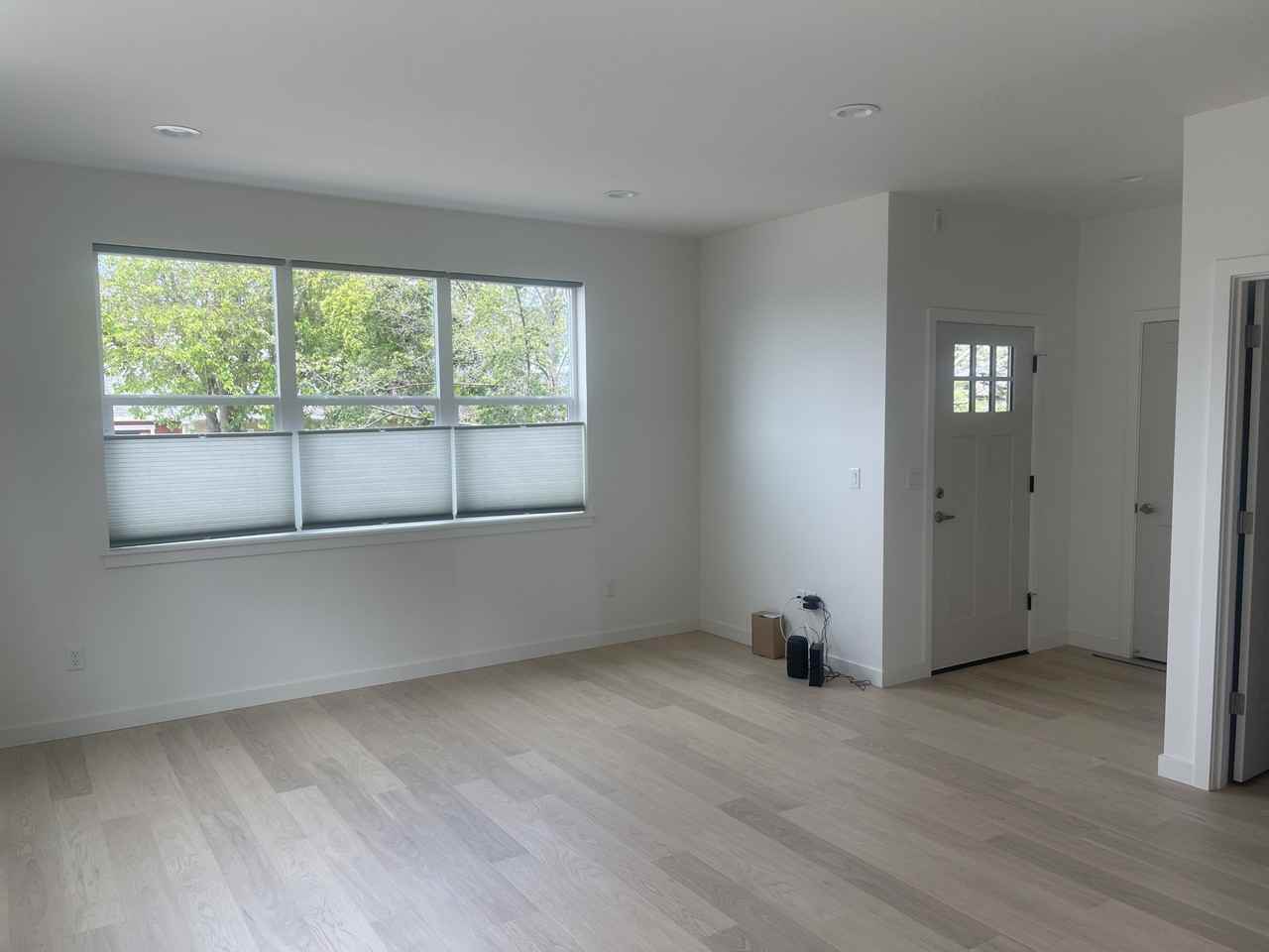 322 Talent Ave #A - Photo 5 of 6