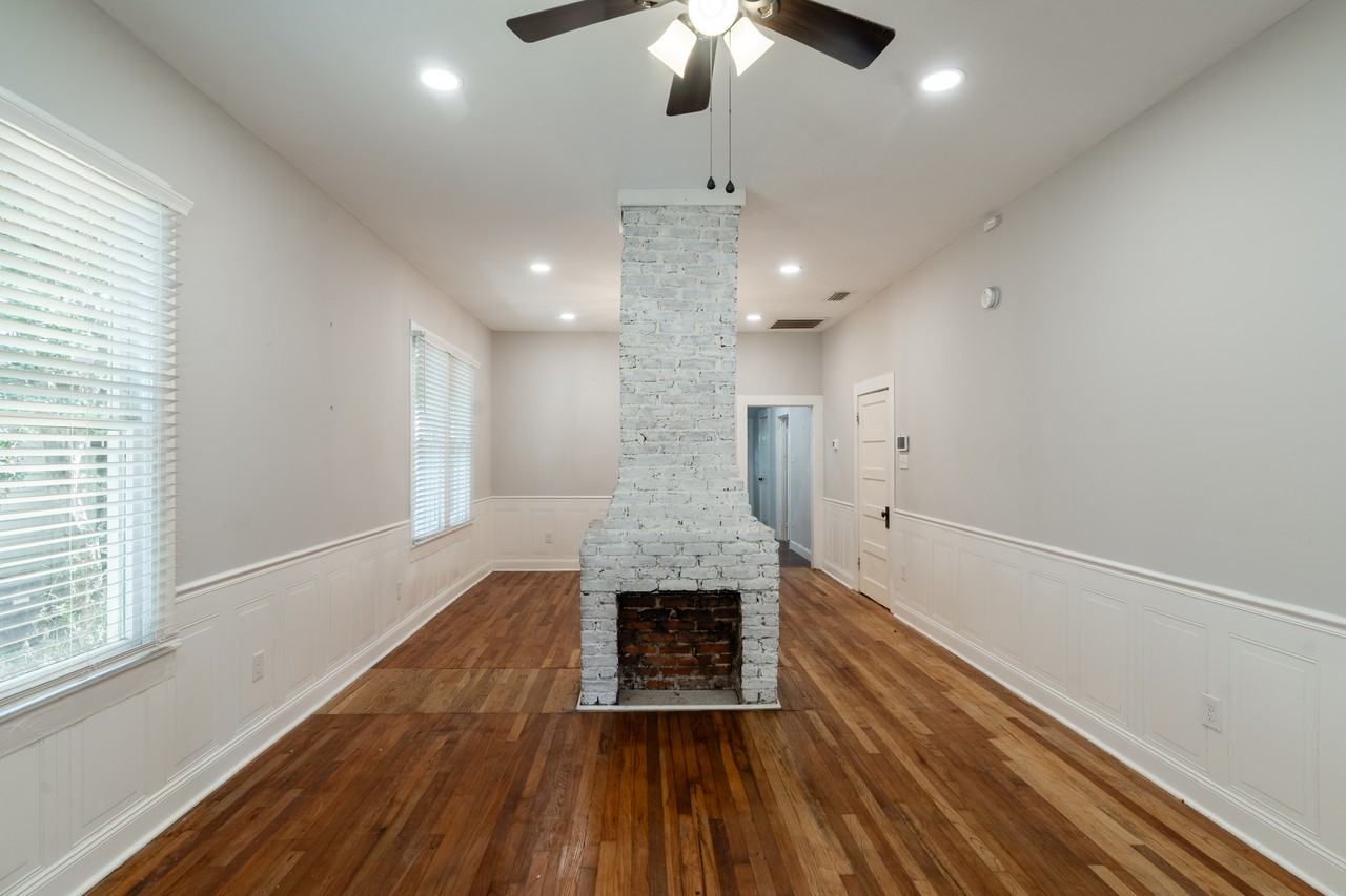 209 S Fulton St #1 - Photo 3 of 13