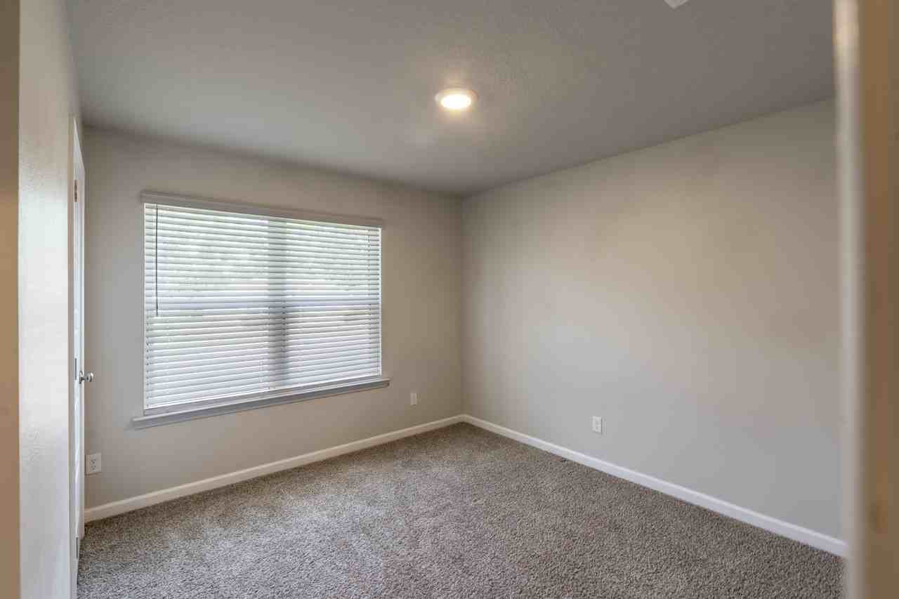 2551 Arbordale Loop #1 - Photo 3 of 17