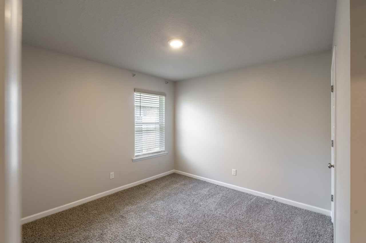 2551 Arbordale Loop #1 - Photo 6 of 17