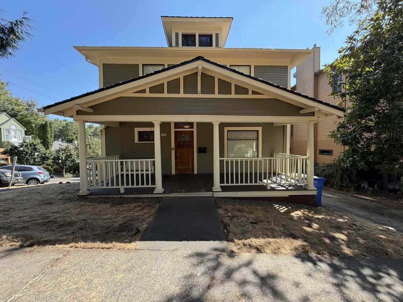 5004 Sw View Point Ter