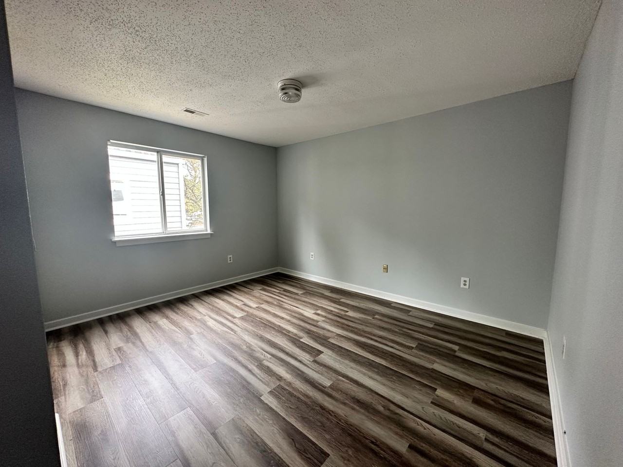 1203 Jamestown Rd #B3 - Photo 6 of 6