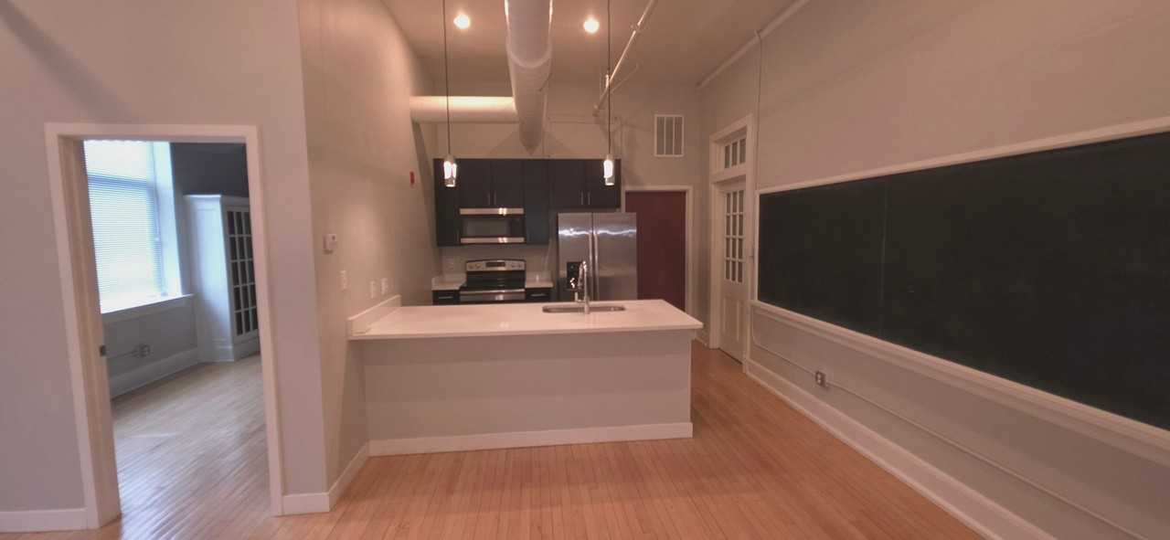 La Maison - Photo 6 of 50