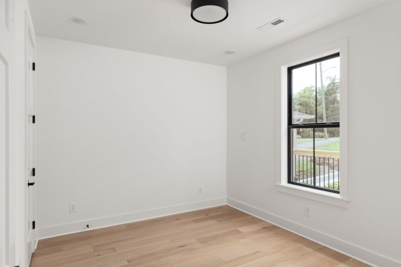 1417 Porter Rd #1 - Photo 7 of 19