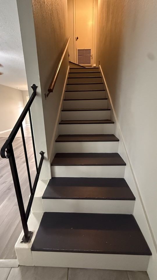 8730 Glen Meadow Ln #1 - Photo 7 of 29