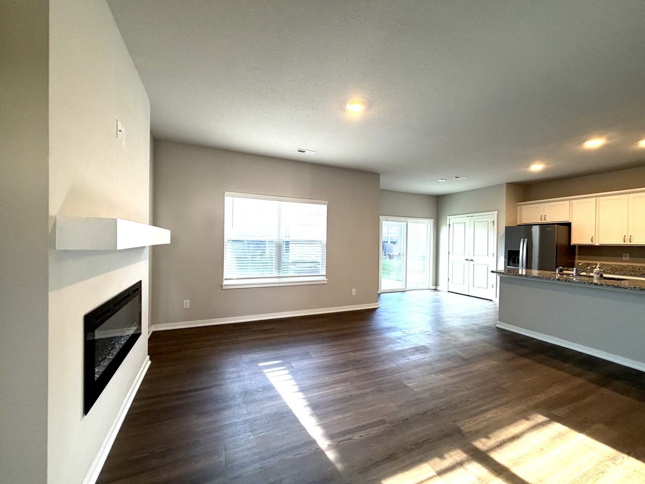 3204 Nw Greenwood St #1 - Photo 2 of 20