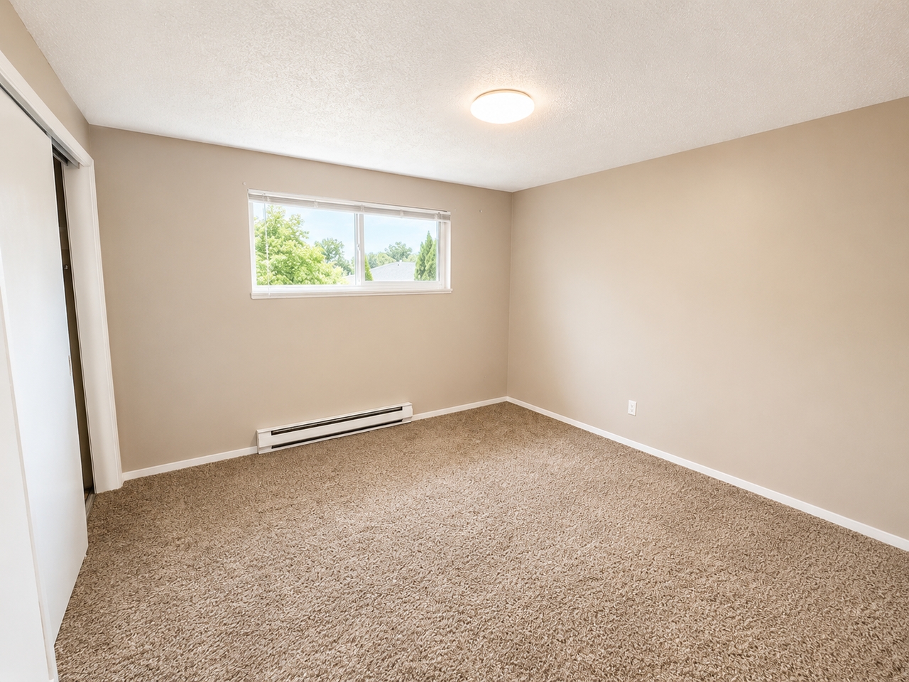 1118 Oakland St #34 - Photo 6 of 10