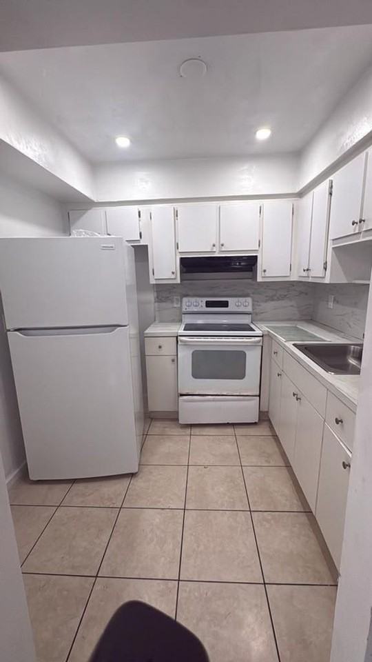 14002 Ne 2nd Ct - Photo 2 of 9