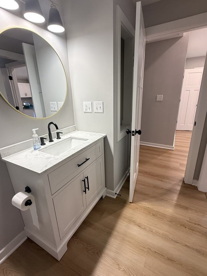 231 Glenn St Nw #1 - Photo 2 of 10