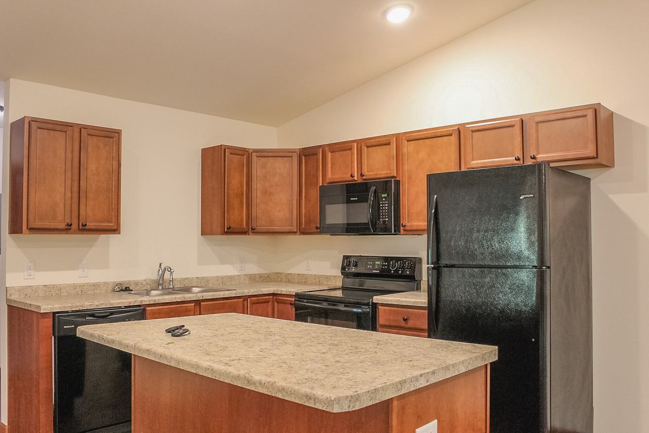 1223 Salem Dr #1 - Photo 2 of 15