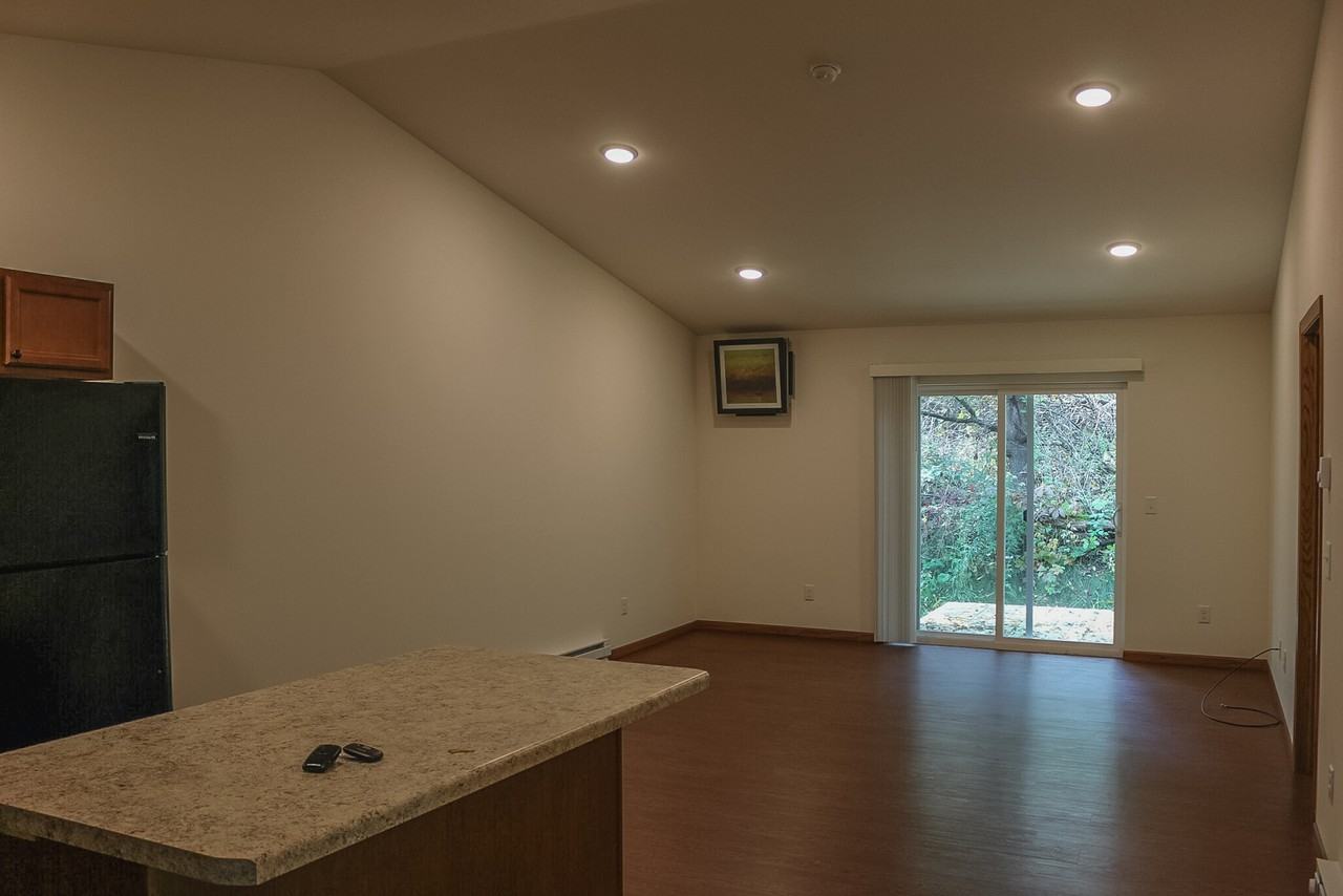 1223 Salem Dr #1 - Photo 4 of 15