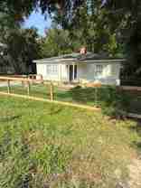 711 Locust St #1 - Photo 1 of 1