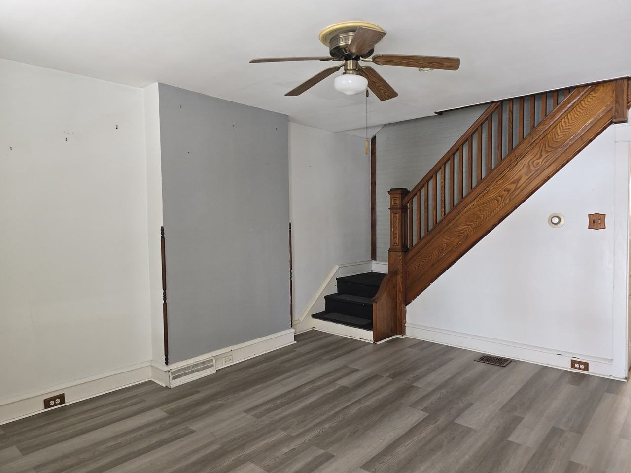 1251 N 11th St #1 - Photo 3 of 16