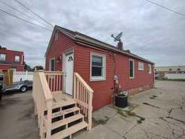 featured image of 37939 Vine St