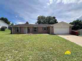223 Westview Dr - Photo 1 of 1