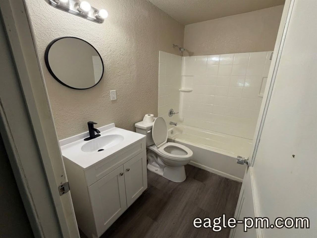 1108 N St Nw - Photo 4 of 7