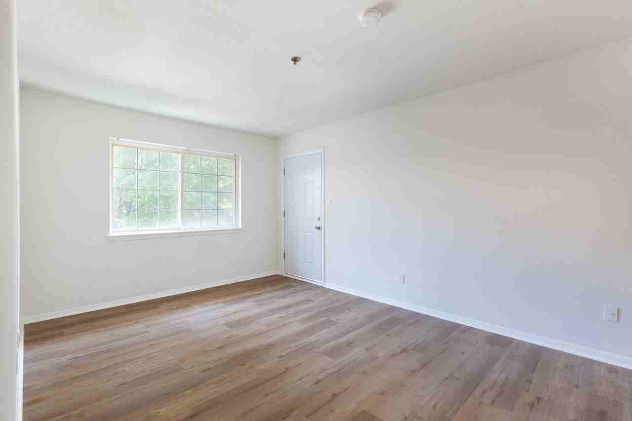 641 Powder Springs St Se #8 - Photo 4 of 24