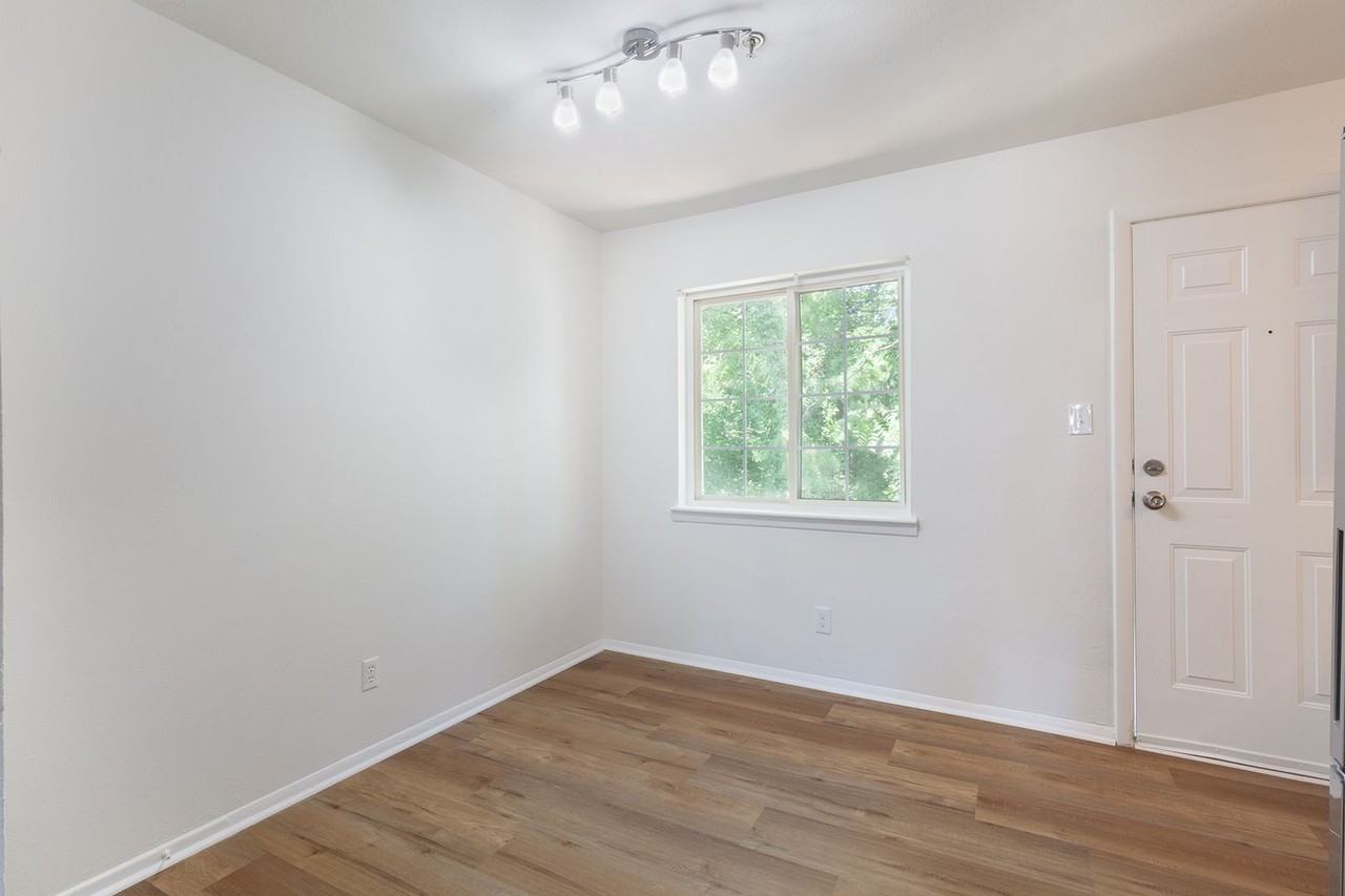 641 Powder Springs St Se #8 - Photo 7 of 24