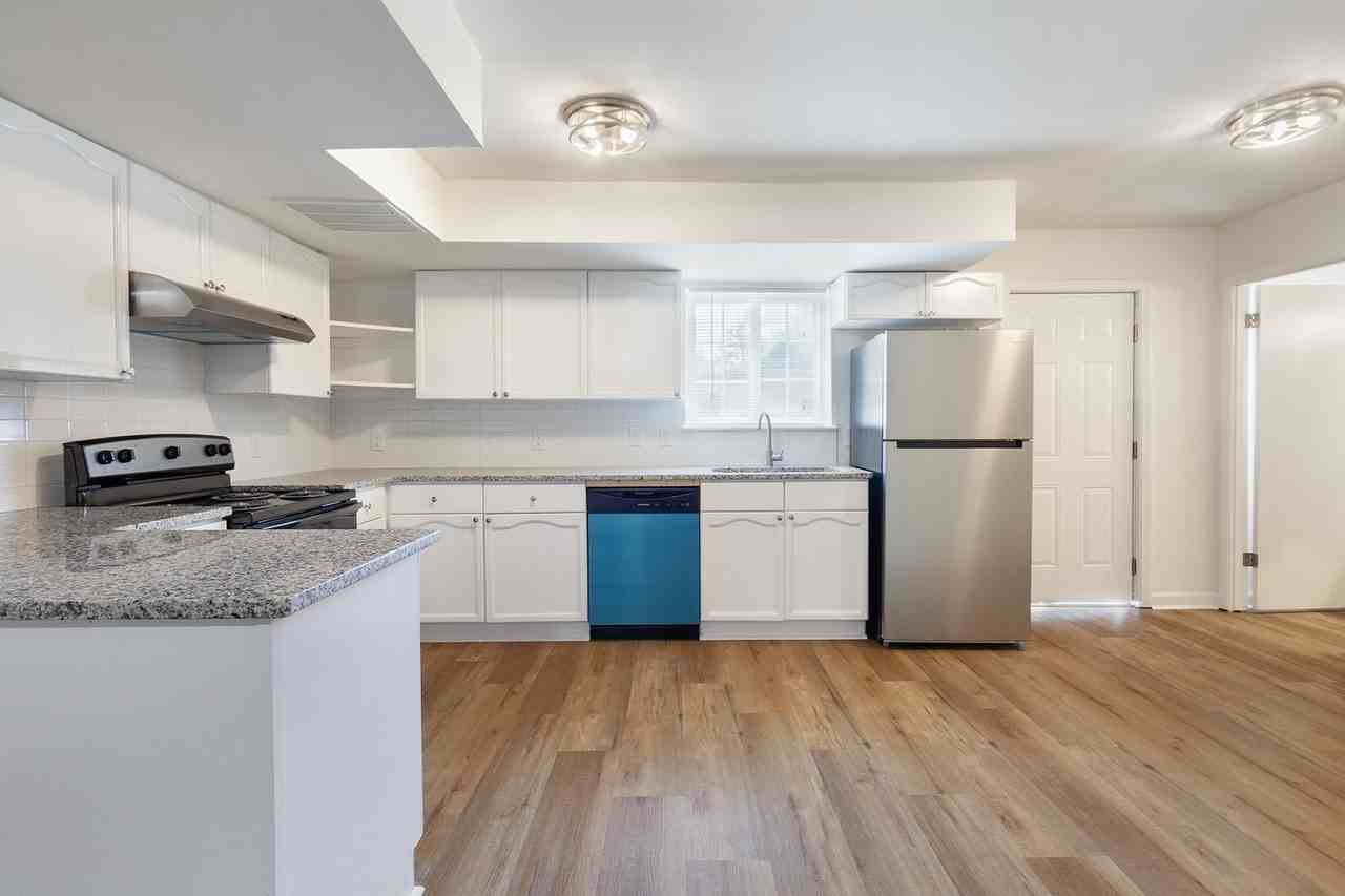 641 Powder Springs St Se #13 - Photo 2 of 18