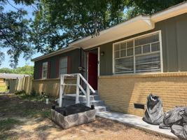 featured image of 2740 Mcgregor Ave