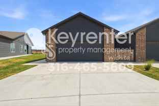 16221 W Ike Ct - Photo 1 of 1