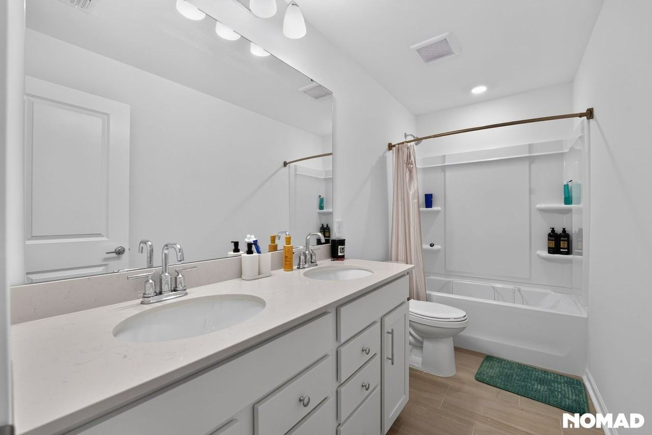 6020 Chumbley Point Rd - Photo 5 of 50