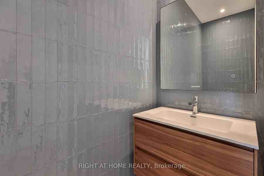 266 Indian Grove - Photo 4 of 14