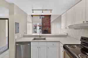 featured image of 805 29th St #555