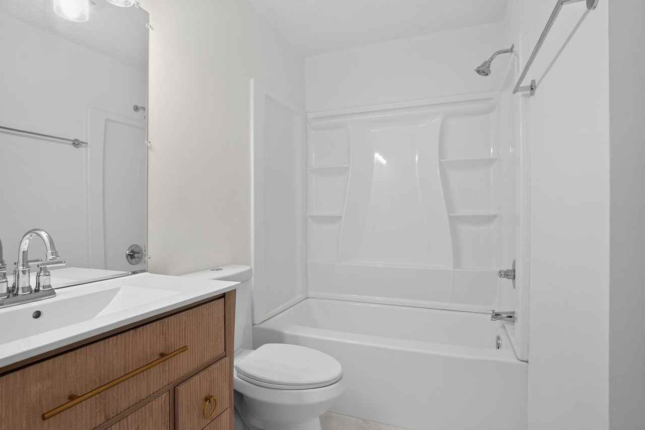 2250 Kings Gate Cir - Photo 7 of 33