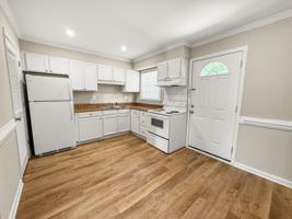 featured image of 3206 Sunset Ave