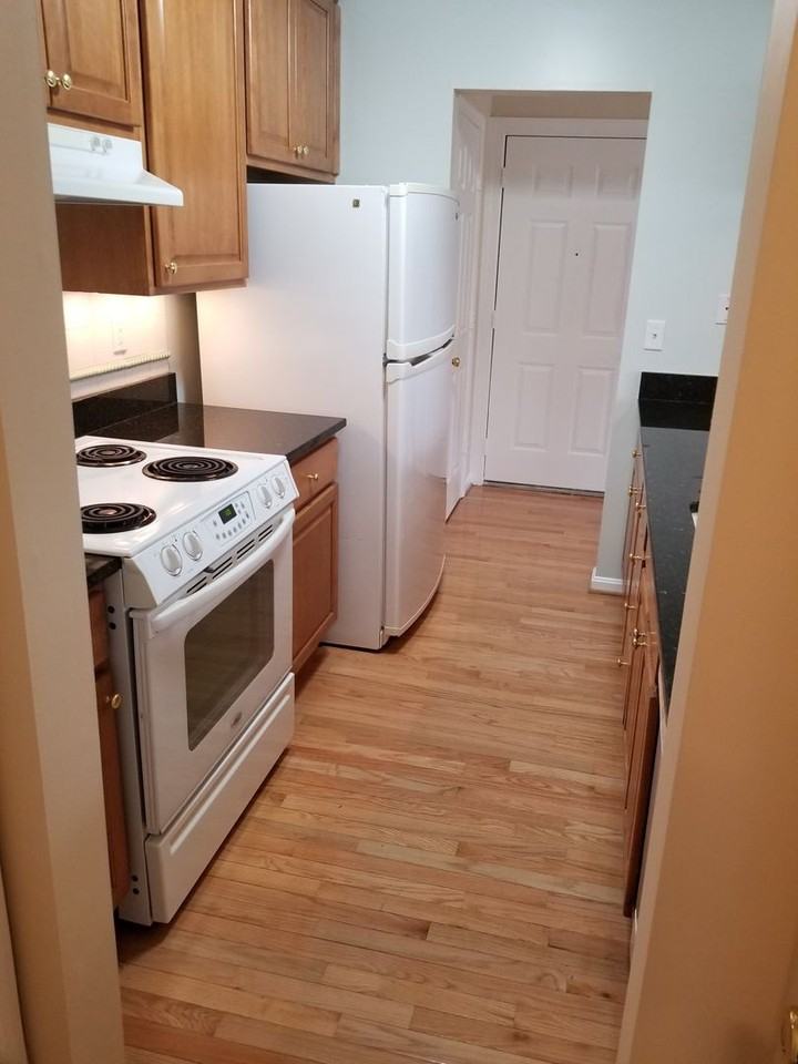 2603 Camelback Ln - Photo 5 of 18