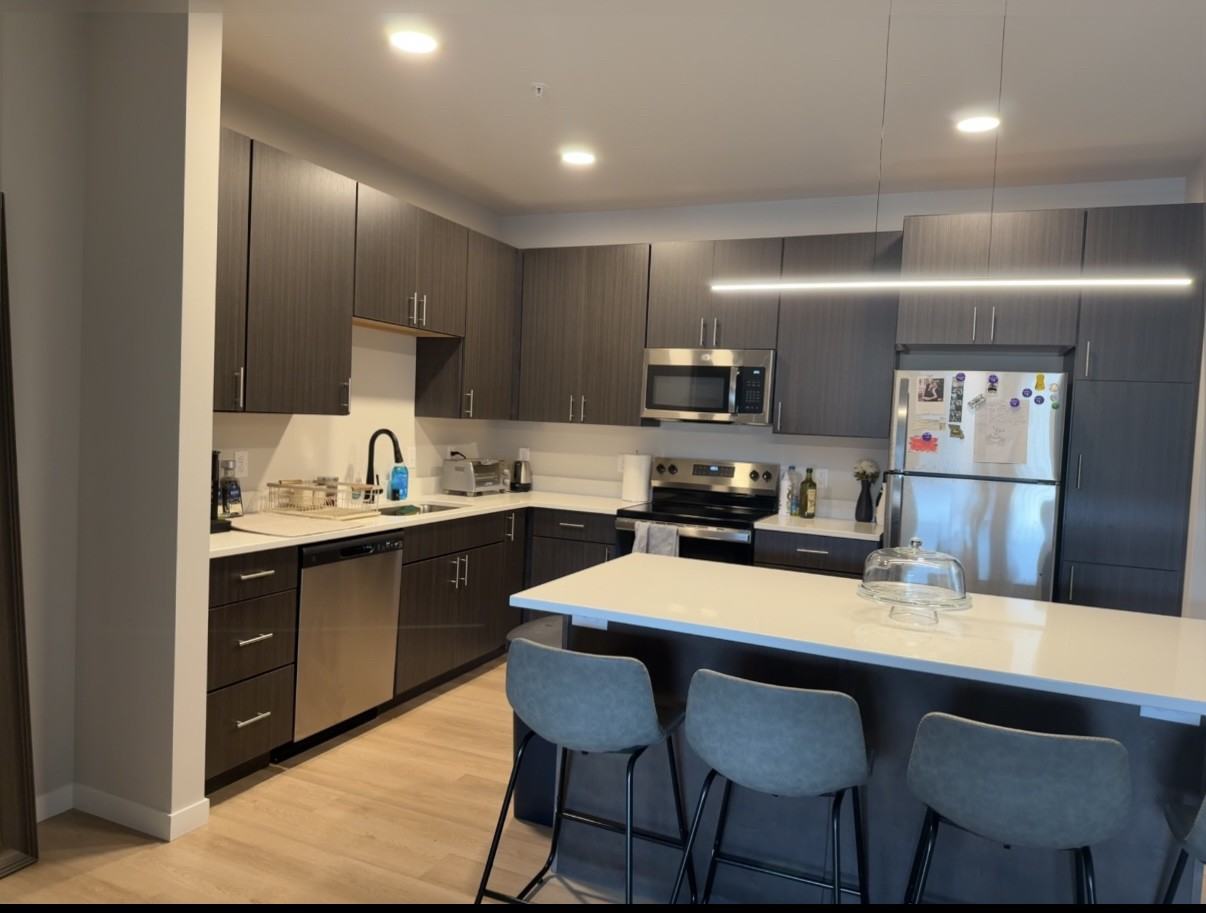 8421 Mansion Hill Ave - Photo 2 of 12