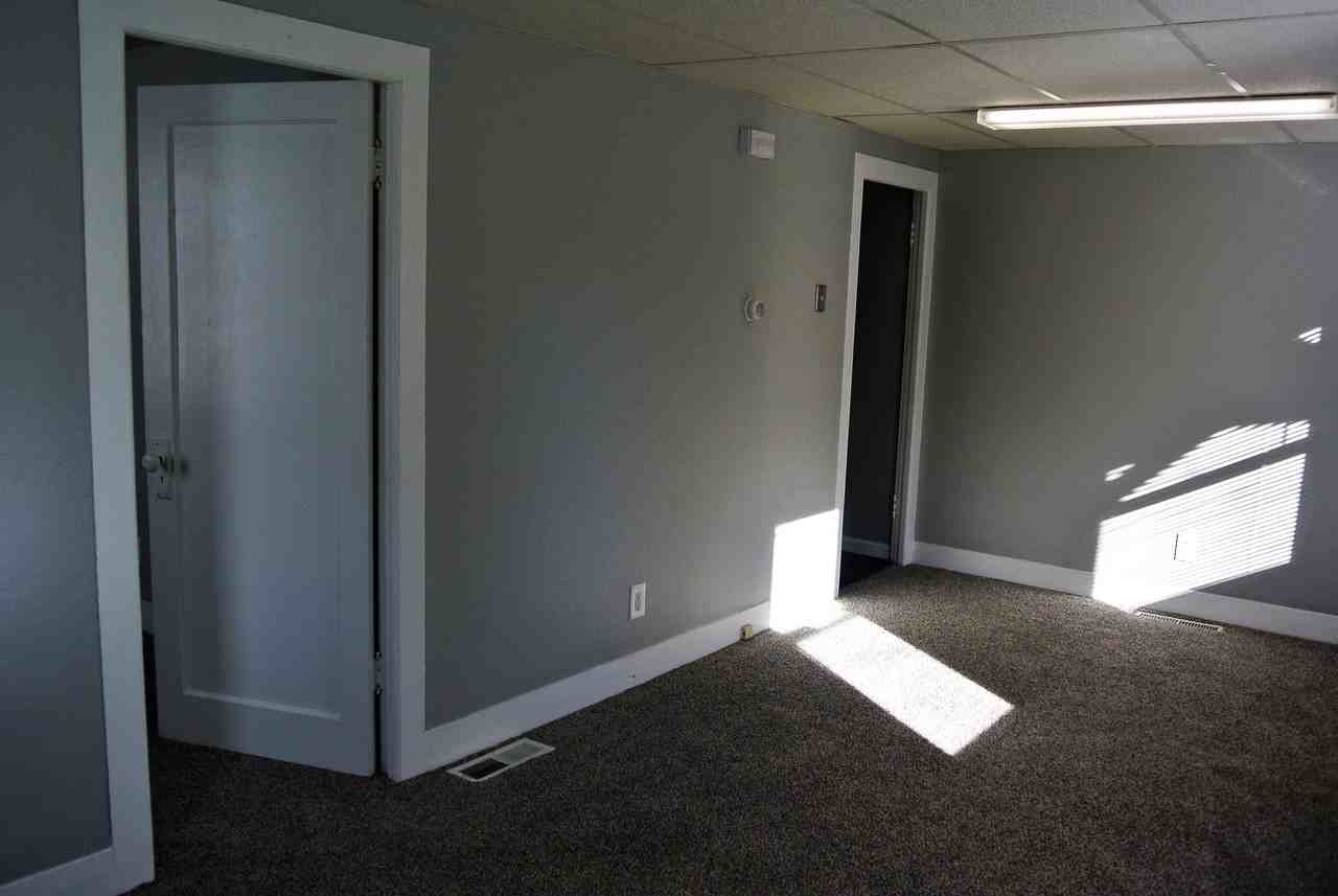 1021 9th St Nw - Photo 3 of 12