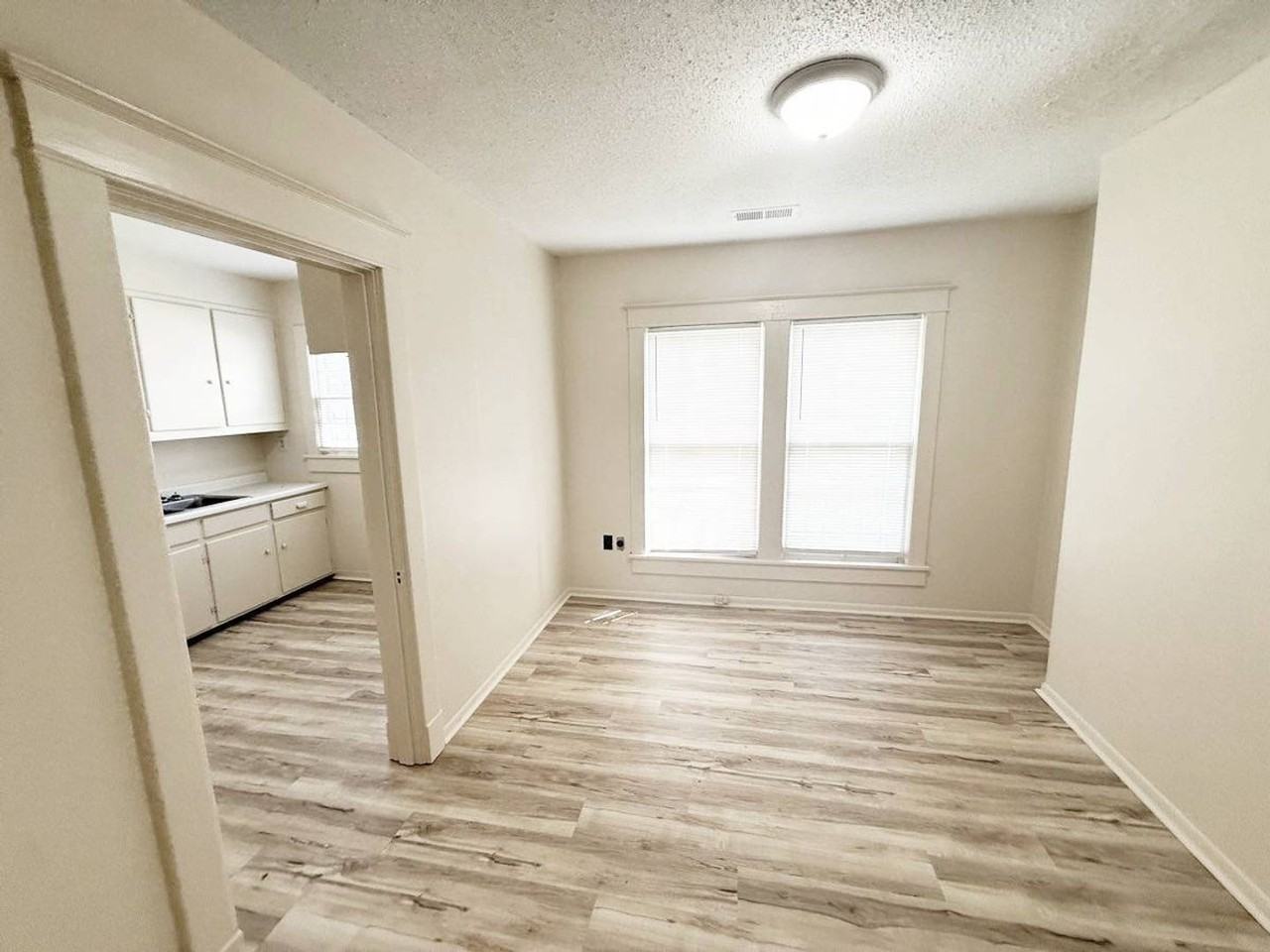 446 Buntyn St - Photo 5 of 18