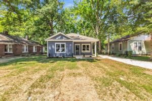featured image of 557 Lundee Pl