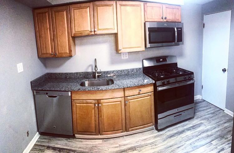 2340 1/2 Buena Vista St - Photo 2 of 21