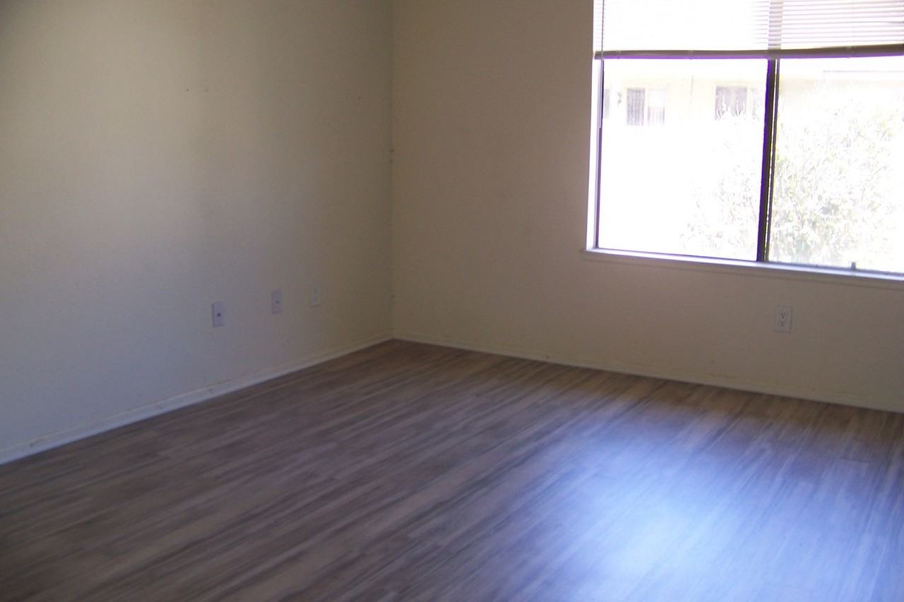 42123 Village 42 - Photo 6 of 16