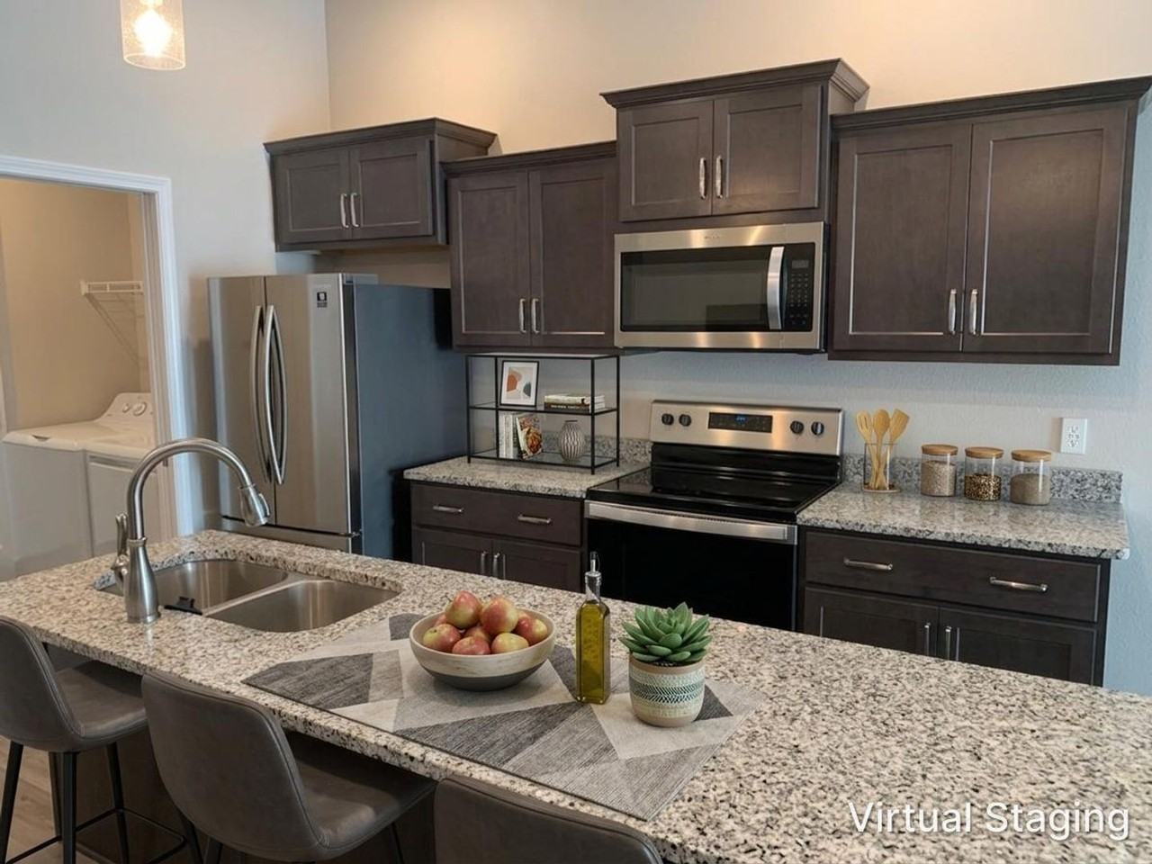 231 Siena Blvd - Photo 3 of 12