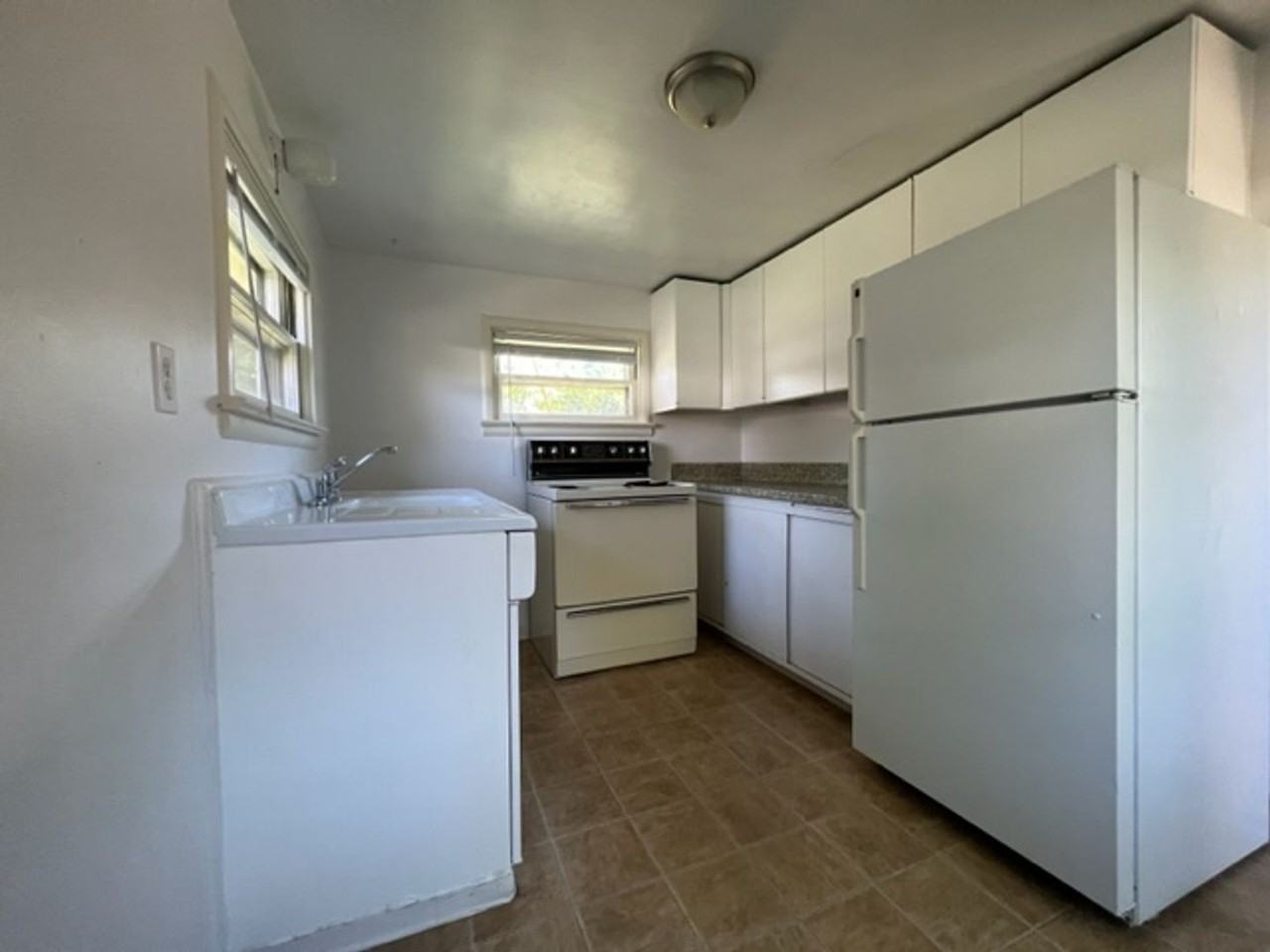 410 Hamilton St #D - Photo 7 of 15