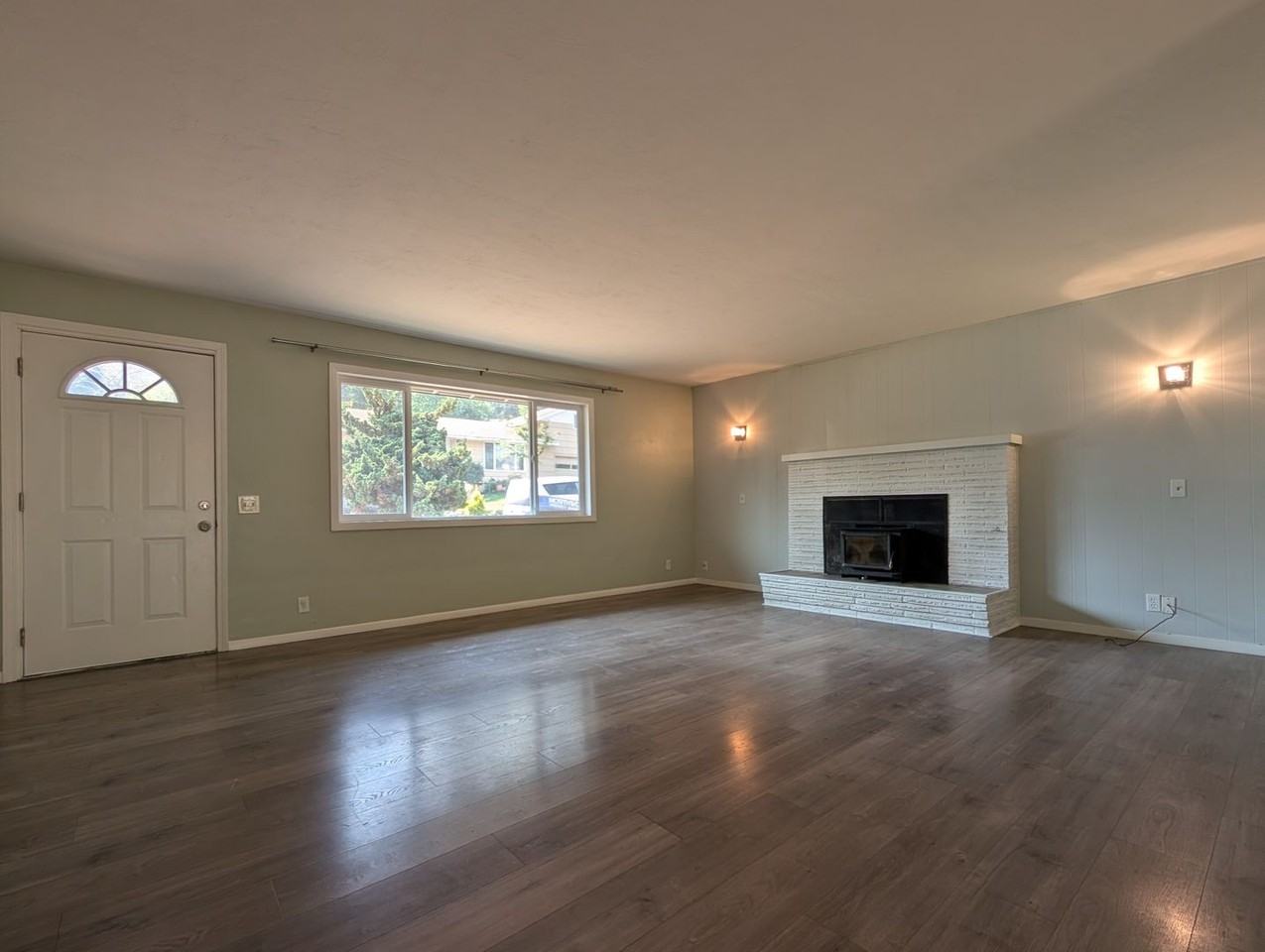 35 W 30th Ave - Photo 3 of 23