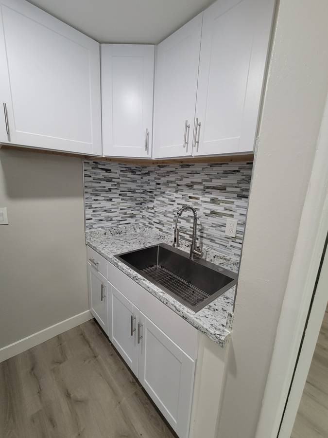 2505 South Denison Avenue #3 - Photo 3 of 9