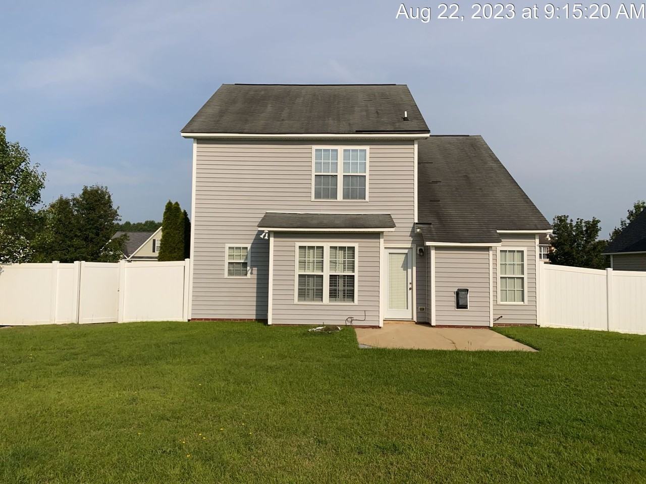 299 Ranier Dr - Photo 2 of 33